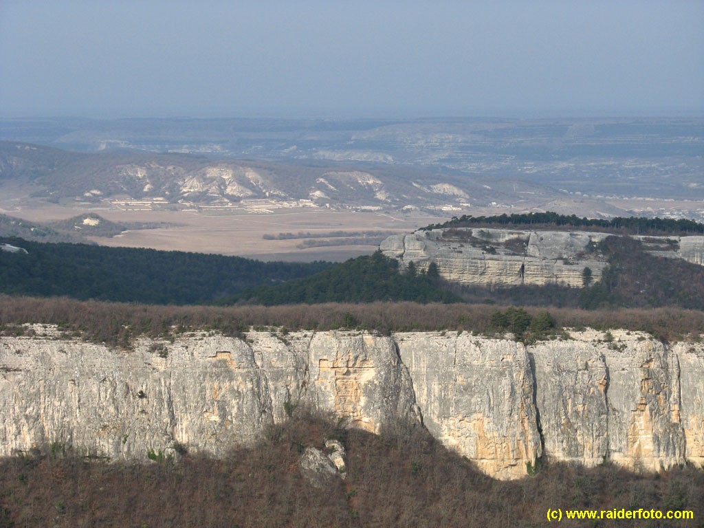 Вид с горы Мангуп