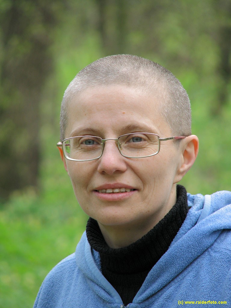 Ай