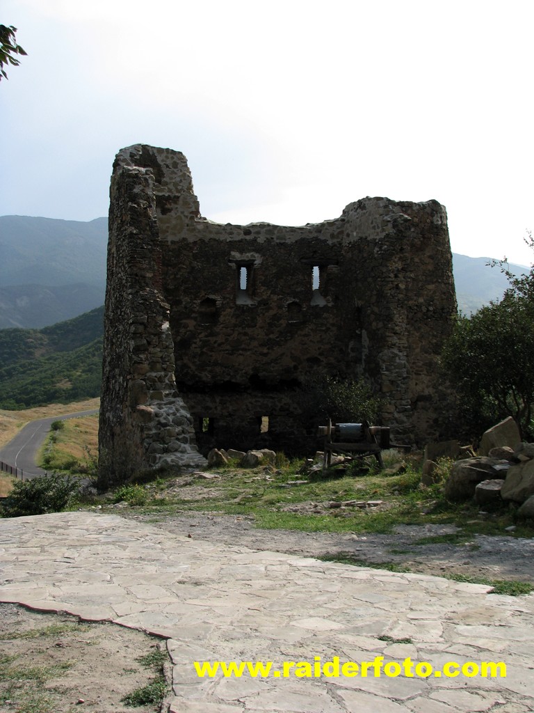 Джвари